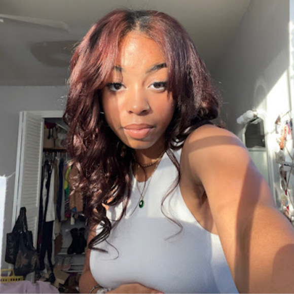 Meet your Posher, Zuri - Picture 1 of 1